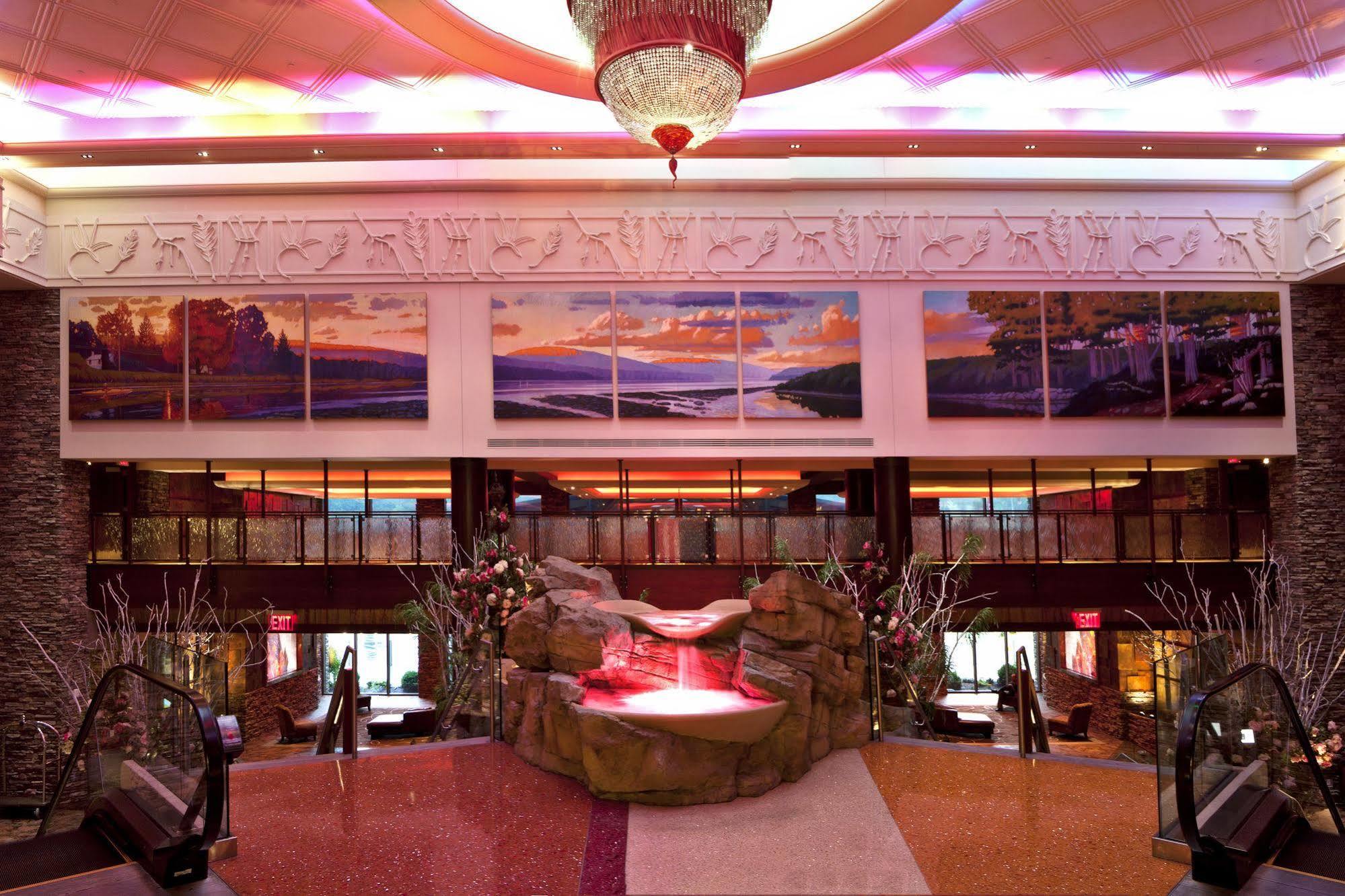 Resort Mount Airy Casino - Adults Only 21 4*
